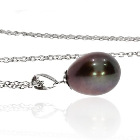 Black Pearl and White Gold Pendant by Heidi Kjeldsen jewellers P847 Side