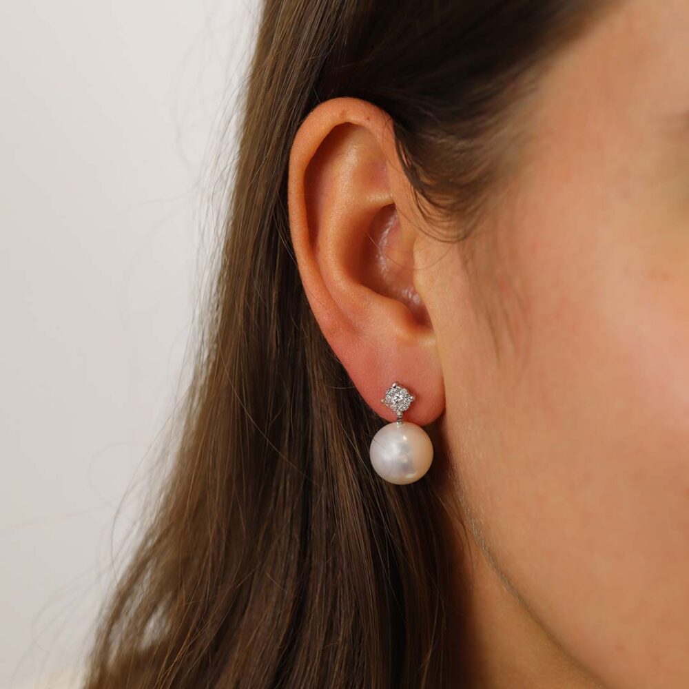 Margit Pearl Diamond Detachable Earrings Heidi Kjeldsen Jewellery ER1929 model