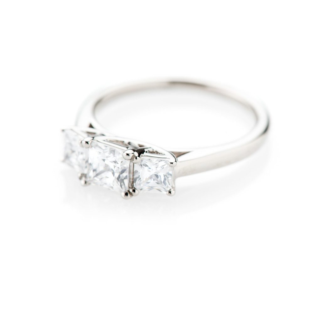 Heidi Kjeldsen Magnificent Princess Cut Diamond Three Stone Ring R1104