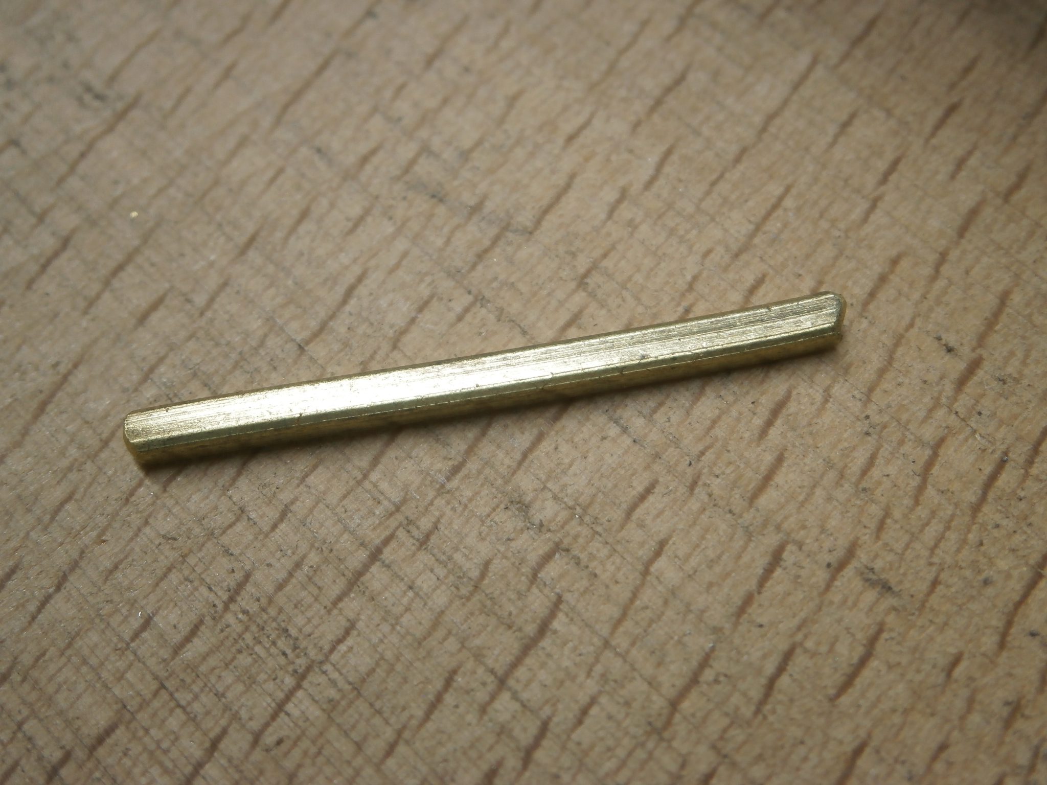 New 18ct gold ring shaft is milled to required length