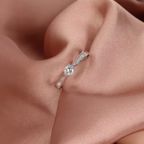 Stylish Diamond and Gold Solitaire Engagement Ring - R1045 Heidi Kjeldsen Jewellery