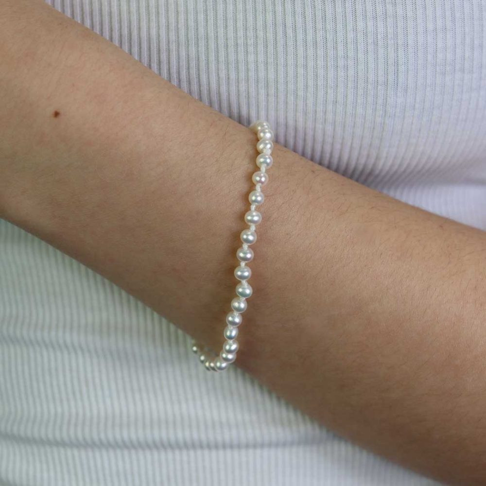 Heidi Kjeldsen Jewellery Cultured Pearl Bracelet BL1000 model1
