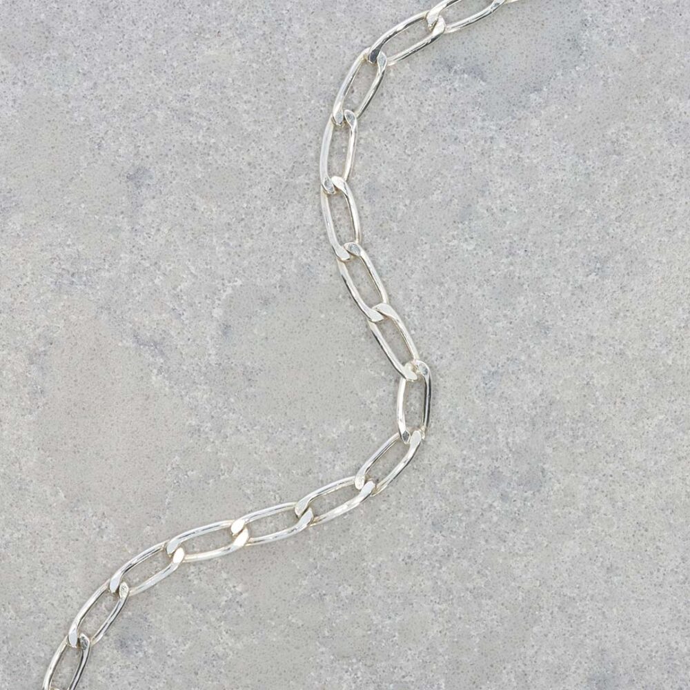 Helle Hammered Curb Silver Bracelet Heidi Kjeldsen Jewellery BL1314 still
