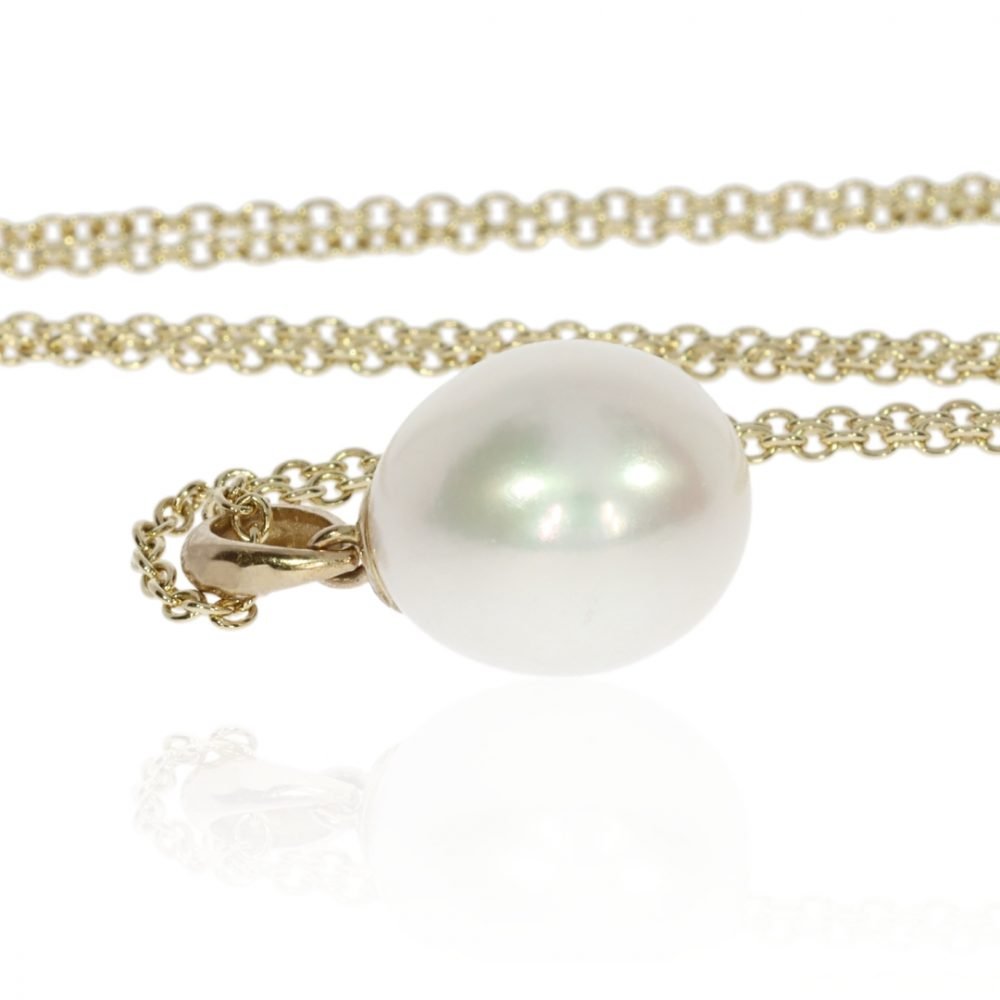 Beautiful white lustrous drop pearl pendant by Heidi Kjeldsen Jewellery P498 Front