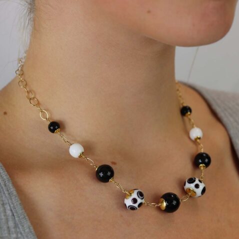 Striking Black and White Murano Glass Necklace By Heidi Kjeldsen NL1251 Model