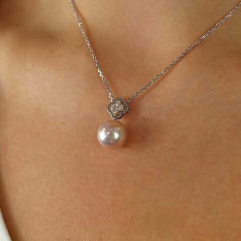Alma Pink South Sea Pearl and Diamond Pendant Heidi Kjeldsen Jewellery NL1276 Model