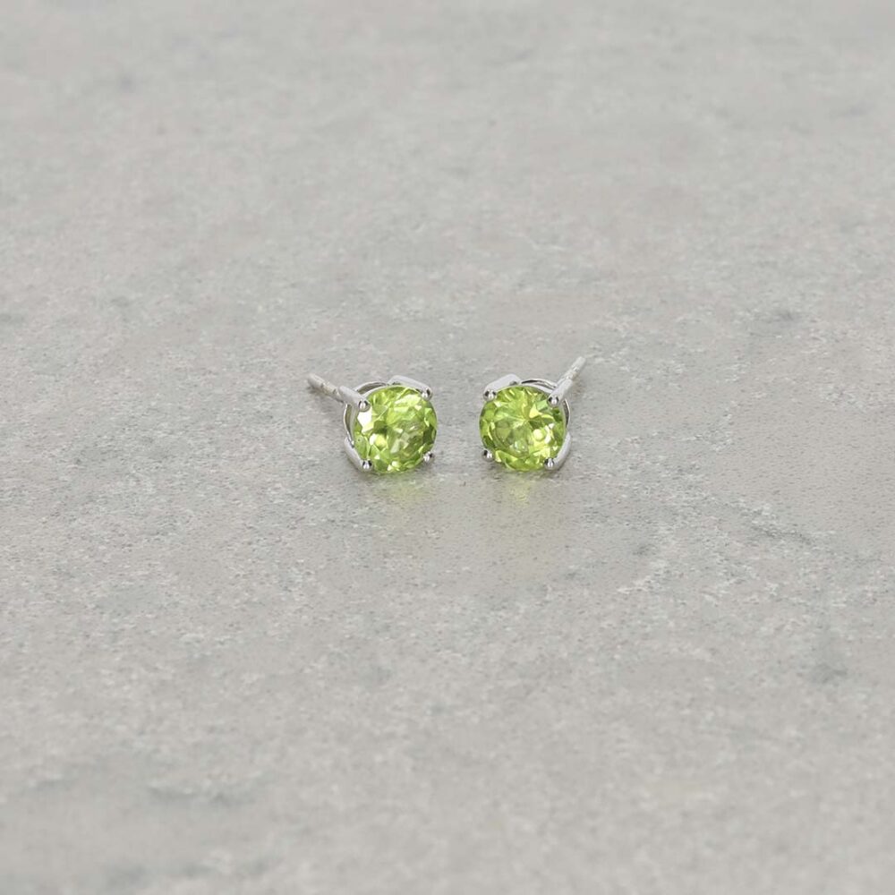 Nanna Peridot Earrings Heidi Kjeldsen Jewllers ER2564 still