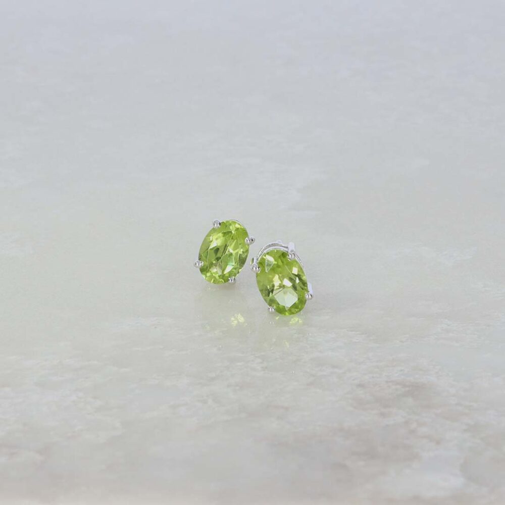 Nanna Peridot Oval Earrings Heidi Kjeldsen Jewellery ER2563 still