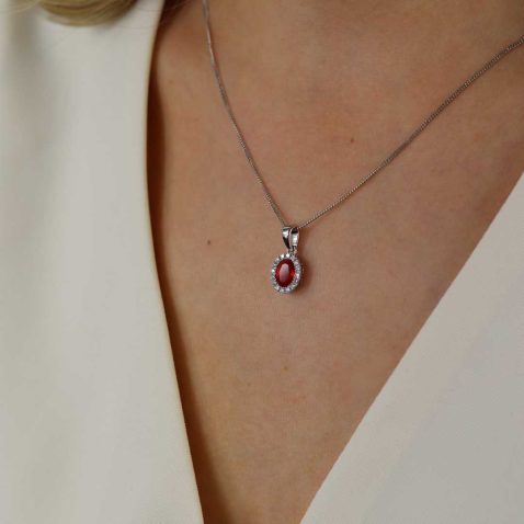 Spessartine Garnet Pendant By Heidi Kjeldsen Jewellery P1470 Model