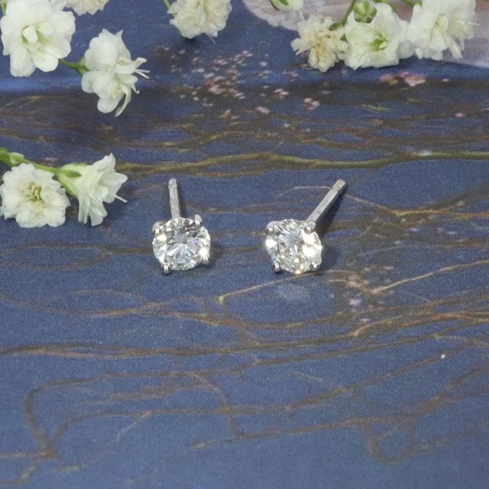 Laboratory Grown Diamond Earstuds Heidi Kjeldsen Jewellers ER2617 paper