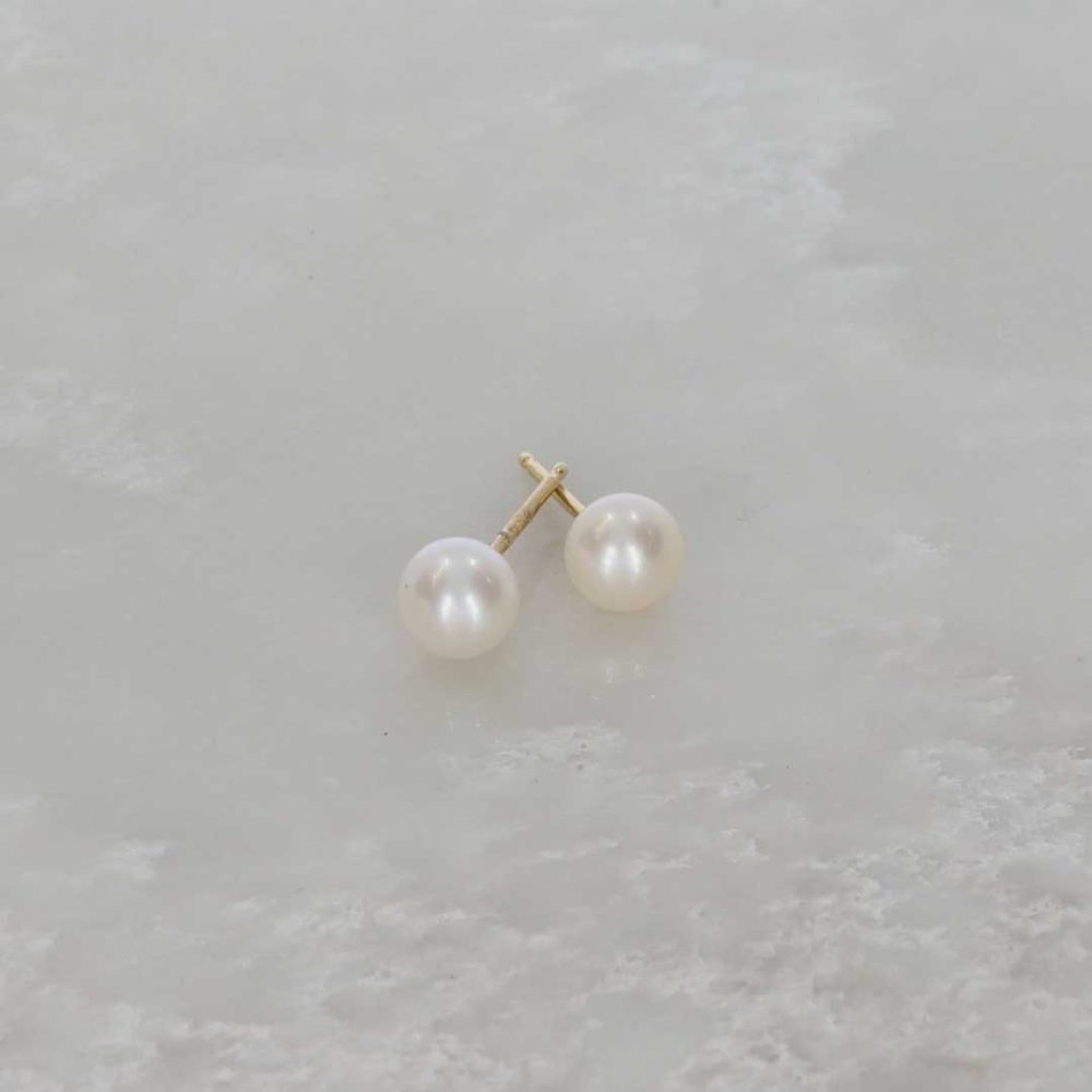 White Cultured Pearl Earrings ER2324 Heidi Kjeldsen Jewellery still