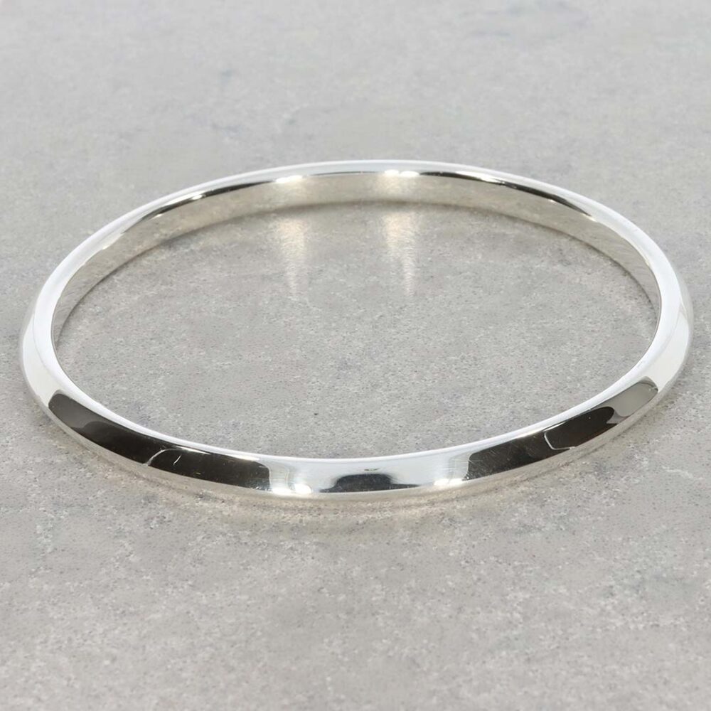 Sara Sterling Silver Bangle Heidi Kjeldsen Jewellers BL936 still