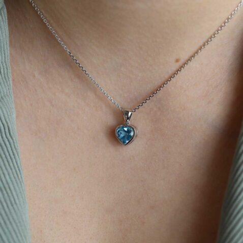 Blue Topaz Heart White Gold Pendant Heidi Kjeldsen Jewellery P1508 model1