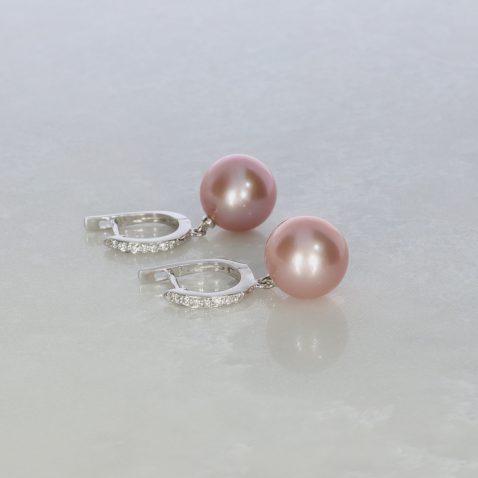 Pink Cultured Pearl and Diamond Gold Earrings Heidi Kjeldsen Jewellery ER4776