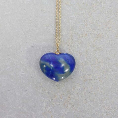 Lapis-Lazuli-Heart-Pendant-Heidi-Kjeldsen-Jewellery-P1528-Still