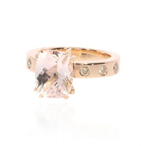 Morganite and Cinnamon Diamond Ring Heidi Kjeldsen Jewellery R1749 side