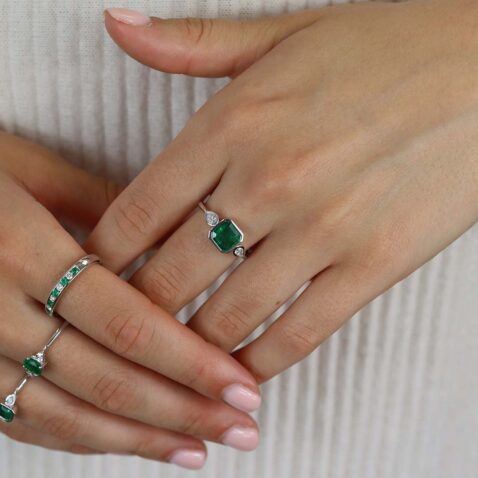 Jette Emerald and White and Yellow Gold Rings Heidi Kjeldsen Jewellery R1777 R1818 R1820 R1695 Model.3