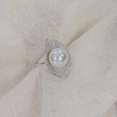 South Sea Pearl And Diamond Ring Heidi Kjeldsen Jewellery R1783