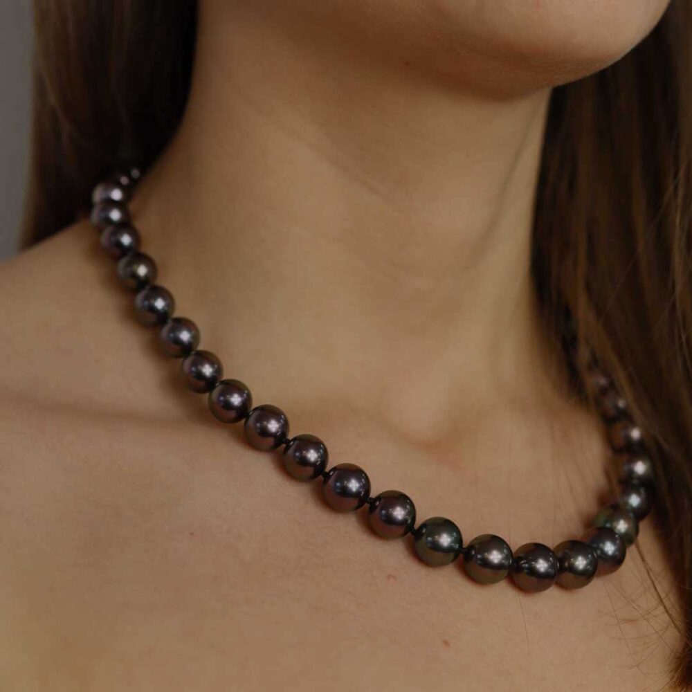 Tahitian Pearl Earrings ER4798 and Necklace NL1281 Model 5