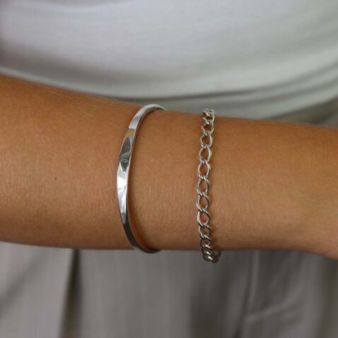 Sterling Silver chain linked bracelet Silver bangle By Heidi Kjeldsen Jewellery model BL968 BL4089
