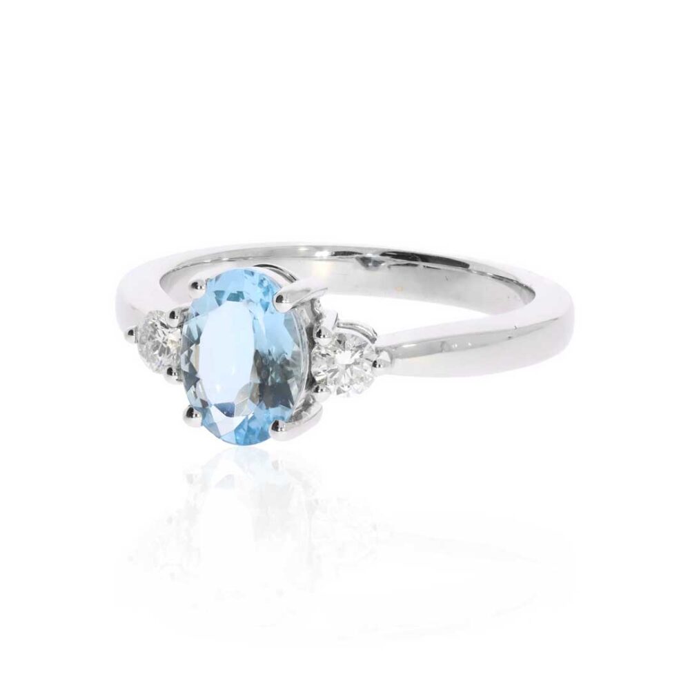 Aquamarine-Diamond-Ring-Heidi-Kjeldsen-Jewellery-R1823-Side