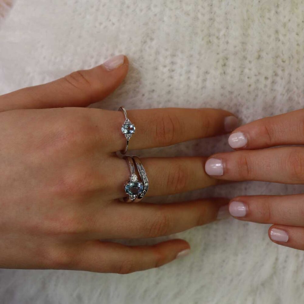 Aquamarine-Diamond-Rings-Diamond-Carved-Ring-Heidi-Kjeldsen-Jewellery-R1823-R1761-R1716-model4