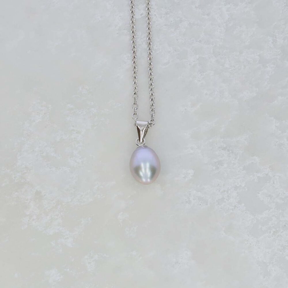Eliza Grey Cultured Pearl Pendant Heidi Kjeldsen Jewellery P1555 side