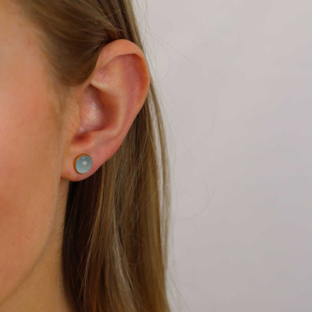 Heidi-Kjeldsen-Jewellery-Moonstone-Earrings-ER4817-model1