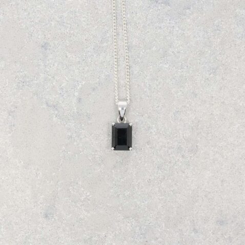 Black Spinel Silver Pendant Heidi Kjeldsen Jewellery P1616 still