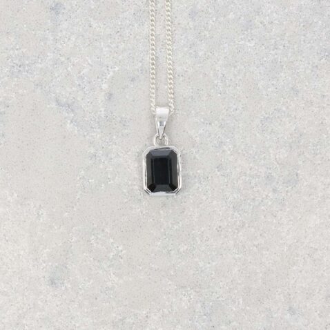 Black Spinel Silver Pendant Heidi Kjeldsen Jewellery P1621 still