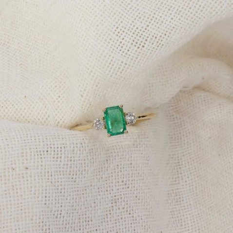 Emerald and Diamond Three stone Ring by Heidi Kjeldsen Jewellery, Jette Collection R1819 still