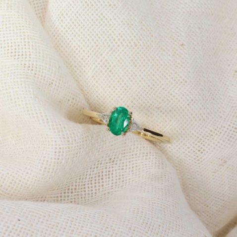 Jette Emerald and Diamond three stone ring in 18ct yellow Gold R1818 still