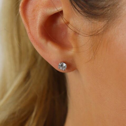 Karina Laboratory Grown Diamond Earstuds Heidi Kjeldsen Jewellers ER2618 Model