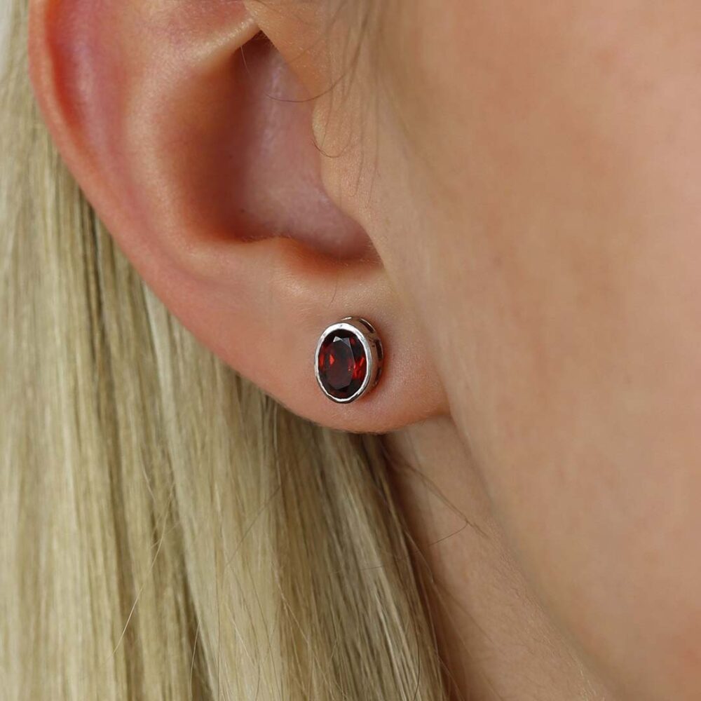 Lisbet Garnet Rubover Earrings Heidi Kjeldsen Jewellers ER4875 (1)