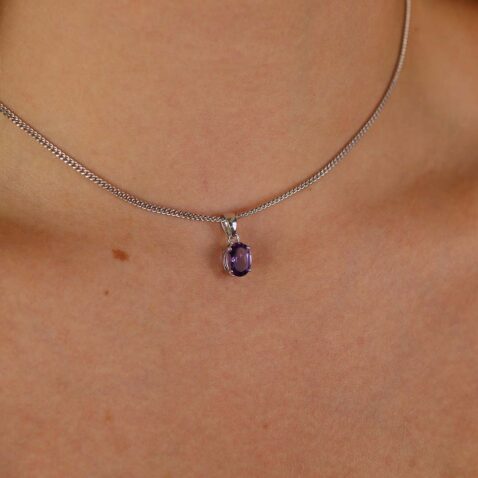 Viola Amethyst Oval Pendant Heidi Kjeldsen Jewellery P1610 Model