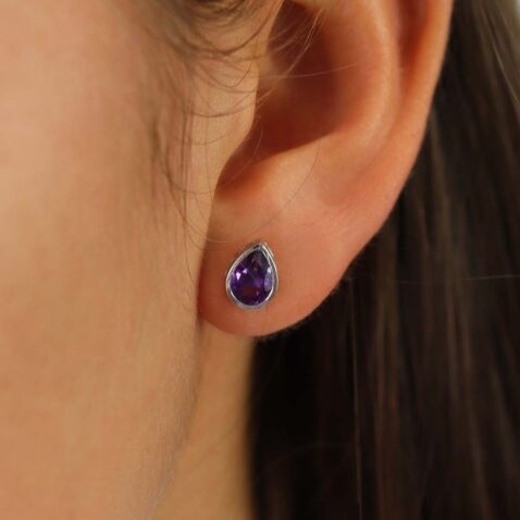 Viola Amethyst Silver Earrings Heidi Kjeldsen Jewellery ER4897 model