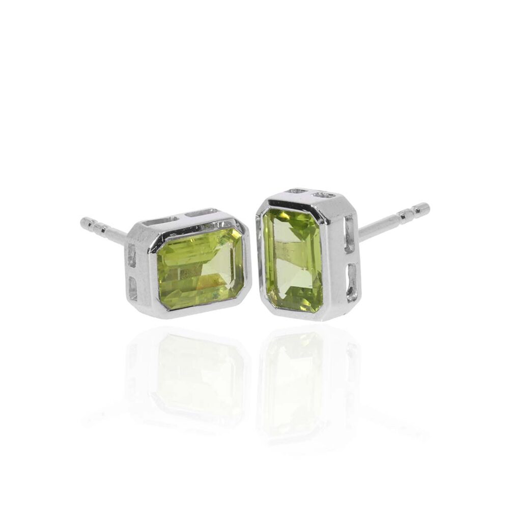 Nanna Peridot Emerald Cut Rub Over Silver Earrings Heidi Kjeldsen Jewellery ER4892 side