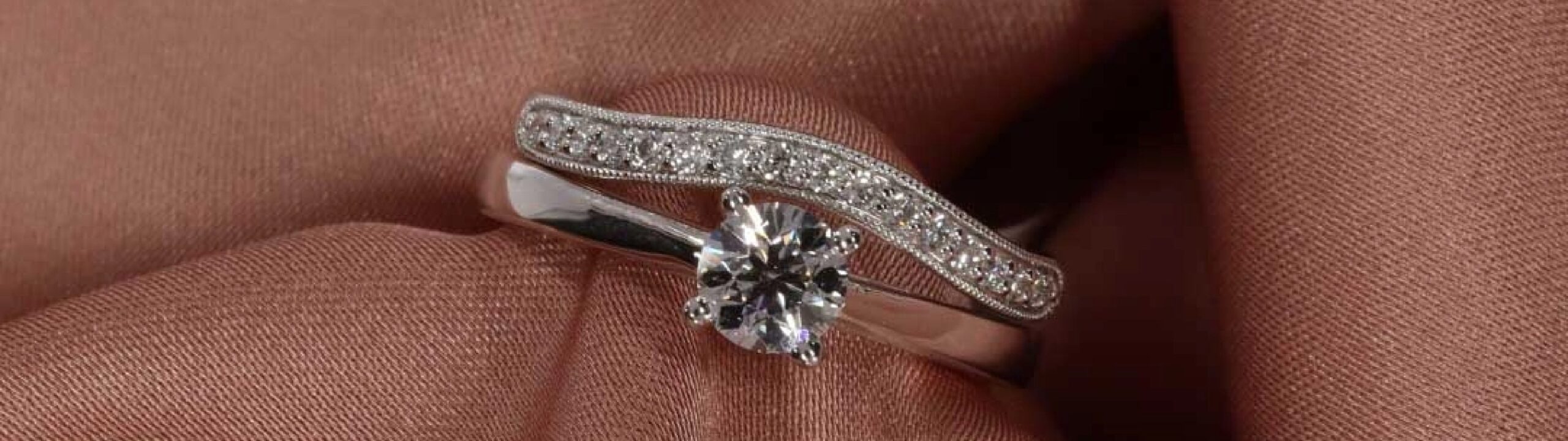 Curved Diamond Wedding Ring by Heidi Kjledsen Ltd R1792, R1719@2x