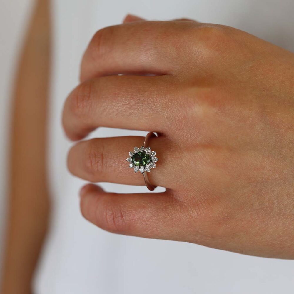 Sara Green Sapphire Diamond Cluster Ring Heidi Kjeldsen Jewellery R4934 model