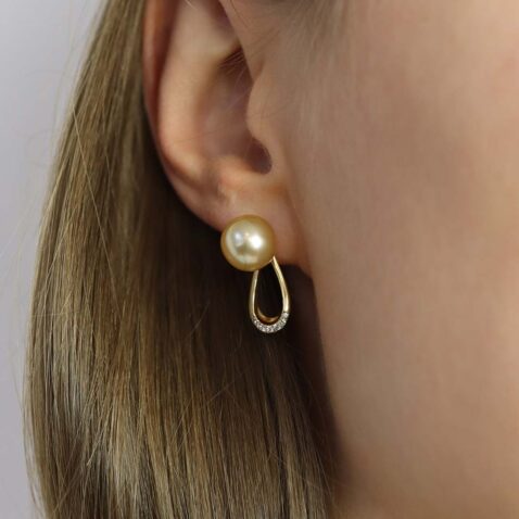 Golden South Sea Pearl and Diamond Earrings Heidi Kjeldsen Jewellery ER4778 model