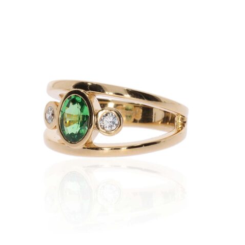 Tsavorite Diamond Three Stone Ring Heidi Kjeldsen Jewellery R4951 white1