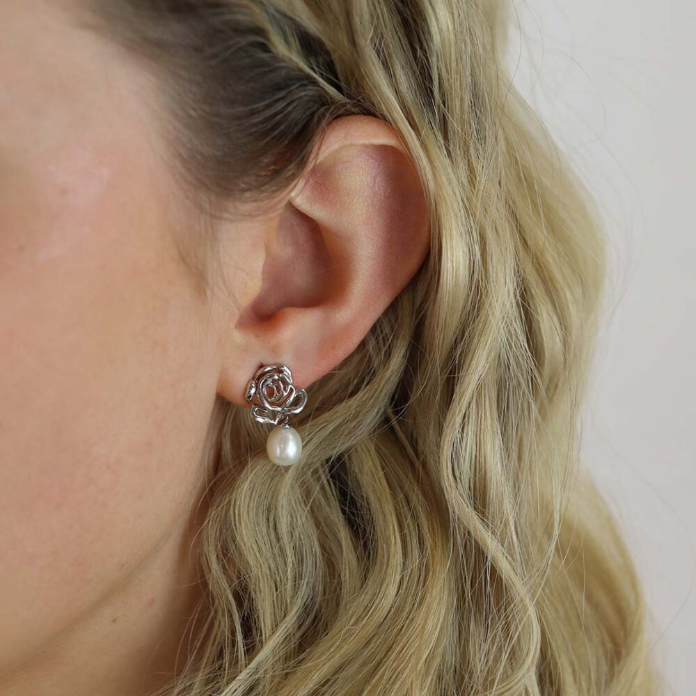 Fei Liu Rose Pearl Drop Earrings Heidi Kjeldsen Jewellery ER4973 model