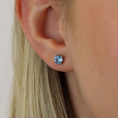 Freja Blue Topaz Gold Earstuds Heidi Kjeldsen Jewellers ER5021 (1)