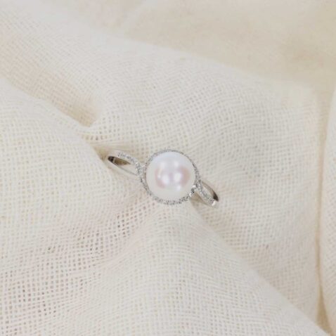 Margit Cultured Pearl and Diamond White Gold Ring Heidi Kjeldsen Jewellery R1335 still