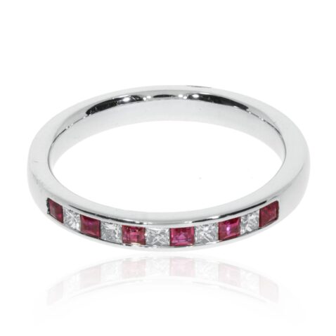 Mathilde ruby and diamond ring by heidi kjeldsen jewellery r1586 front (2)