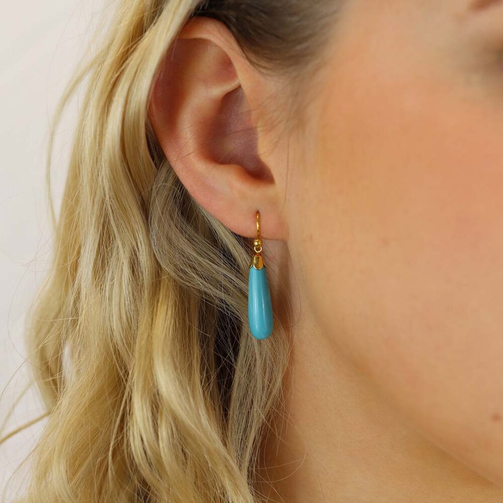 Naja Howlite and Gold Drop Earrings Heidi Kjeldsen Jewellery ER4968 model