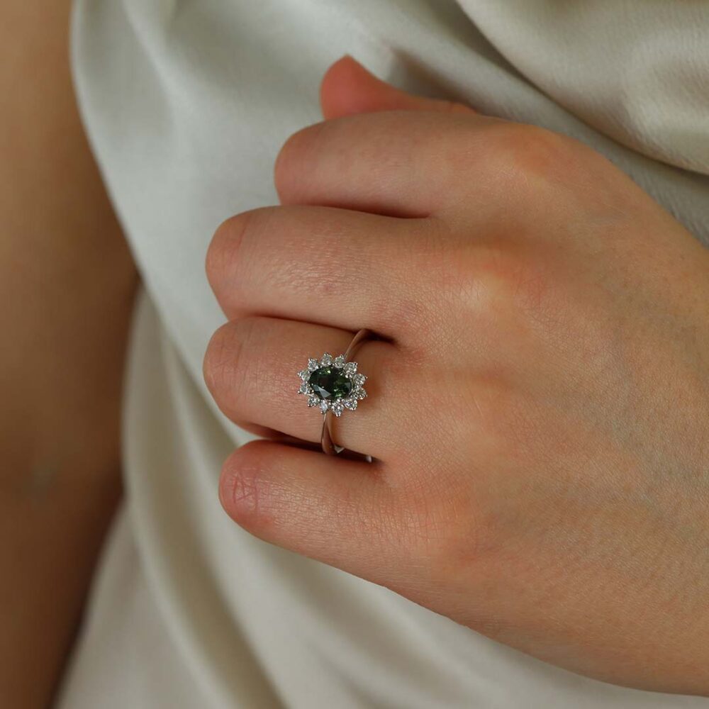 Sara Green Sapphire Diamond Cluster Ring Heidi Kjeldsen Jewellery R4934 model