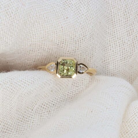 Sara Green Sapphire Diamond Ring Heidi Kjeldsen Jewellery R1891 still