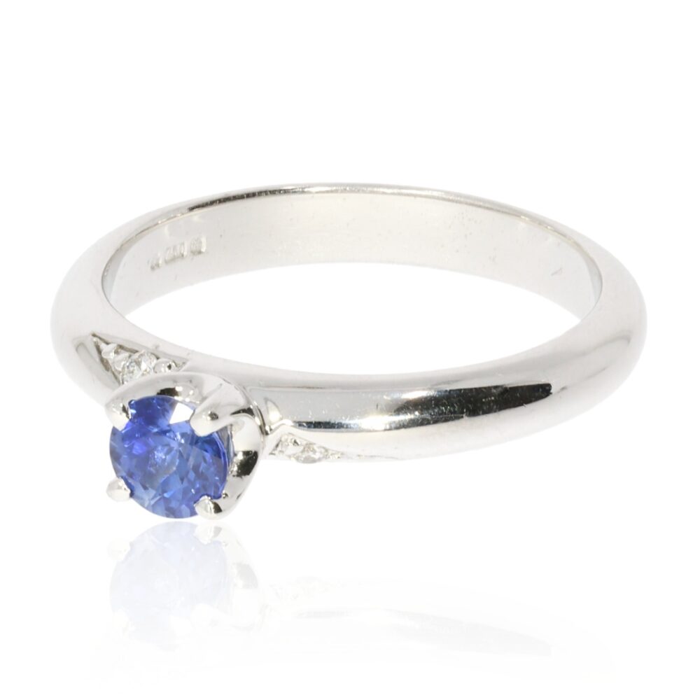 Sara sapphire and diamond ring by heidi kjeldsen jewellery r1046 side