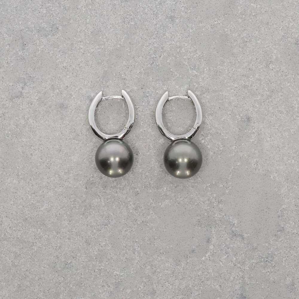 Grete Tahitian Pearl Earrings Heidi Kjeldsen Jewellery ER5033 still